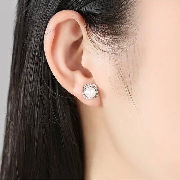 NWT S925 Silver Cubic Zirconia White Pearl Dainty Stud Earrings - Picture 3 of 10